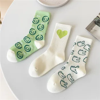 Žena Čarapa Harajuku Crtani Mode Sladak Vez Srce Medved Osmijeh Lice Čarapu Ulične Mode Hip Hop Skejtbord Čarape Za Djevojku